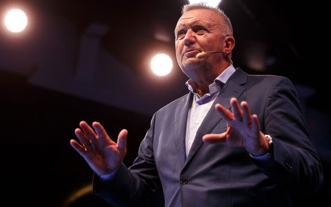 Kurs og foredrag innen kommunikasjon, motivasjon, overbevisning, presentasjonsteknikk og retorikk // Kjell Terje Ringdal // RetoRingdal